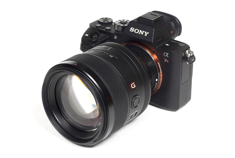 رفع خطای تار شدن فوکوس در لنزهای Sony 85mm f/1.4 GM | تحلیل ناهماهنگی فوکوس و سنسور