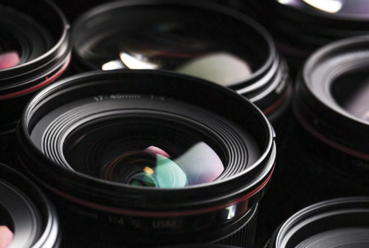 تعمیر فوکوس دستی در لنزهای سونی قدیمی‌تر آموزش تخصصی تنظیم و فوکوس